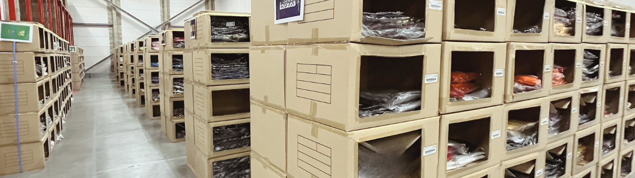 WMSを活用した様々な処理によって、欠品のリスクを低減させたり、出荷のスピードを高めたり、顧客サービスの向上に繋げたりすることができます。